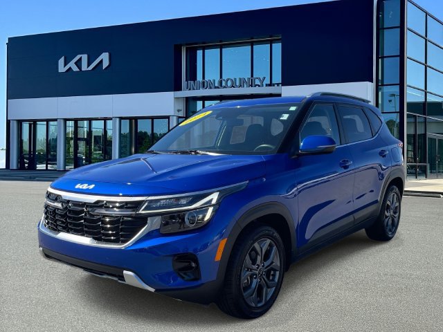 Certified 2024 Kia Seltos S FWD image 3