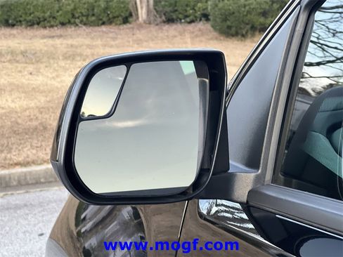 Used 2021 Chevrolet Colorado W/T w/ Custom Special Edition image 27