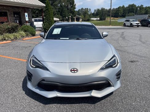 Used 2013 Scion FR-S 10 Series RWD image 4