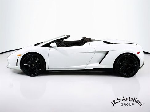 Used 2012 Lamborghini Gallardo LP 550-2 image 4