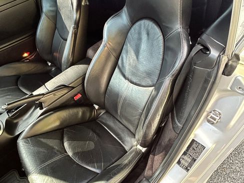 Used 2005 Porsche 911 Carrera S image 7