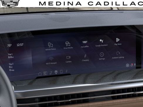 New 2025 Cadillac Escalade IQ Luxury 2 image 21