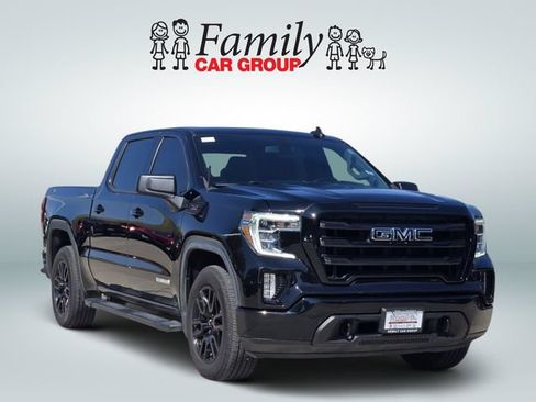 Used 2021 GMC Sierra 1500 Elevation w/ LPO, Elevation Black Package AWD/4WD image 2