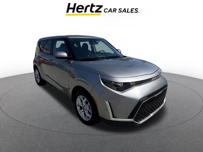 Used 2025 Kia Soul LX w/ LX Technology Package