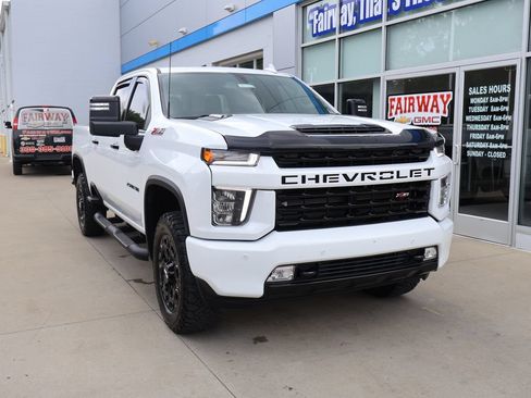 Certified 2022 Chevrolet Silverado 2500 LTZ w/ LTZ Plus Package AWD/4WD image 2