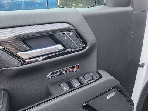 New 2026 GMC Sierra 1500 AT4 w/ AT4 Premium Package AWD/4WD image 15