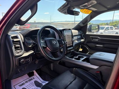 Used 2023 RAM 1500 Laramie AWD/4WD image 3