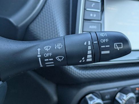 Used 2024 Nissan Kicks S FWD image 27