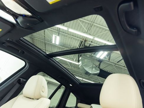 Certified 2024 BMW X3 xDrive30i w/ Convenience Package image 15