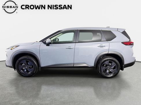 New 2026 Nissan Rogue SV FWD image 8