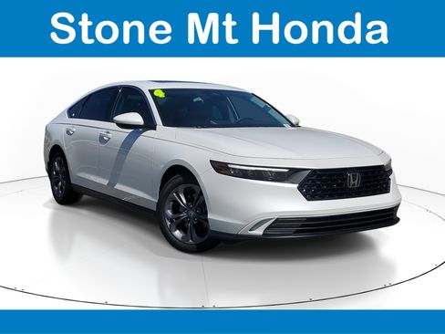 Used 2024 Honda Accord EX image 1