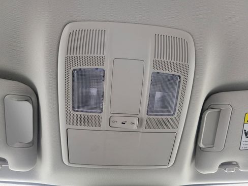 Used 2025 MAZDA CX-5 AWD 2.5 S w/ Preferred Package image 18