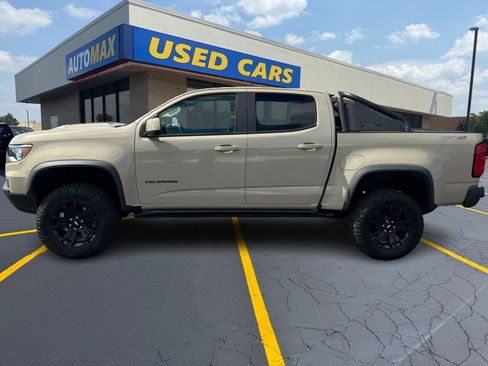 Used 2022 Chevrolet Colorado ZR2 w/ ZR2 Dusk Special Edition image 8