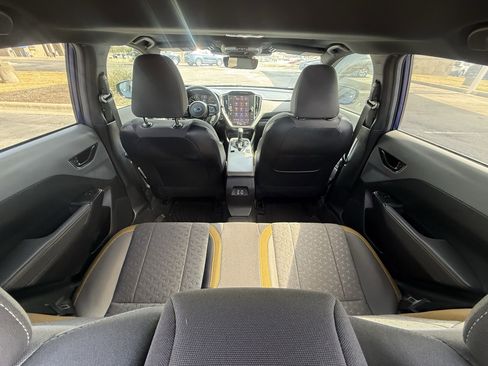 Used 2025 Subaru Crosstrek 2.5i Sport w/ Popular Package #4A image 10