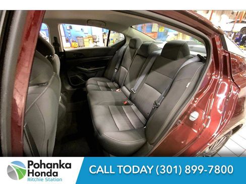 Used 2023 Nissan Altima 2.5 SV image 19