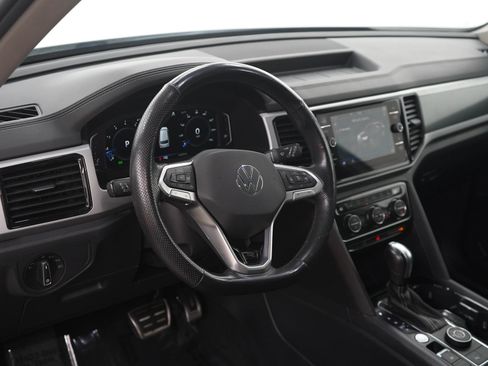 Used 2022 Volkswagen Atlas SEL R-Line AWD/4WD image 21
