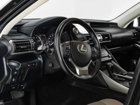 Used 2018 Lexus IS 300 AWD w/ Comfort Package image 13