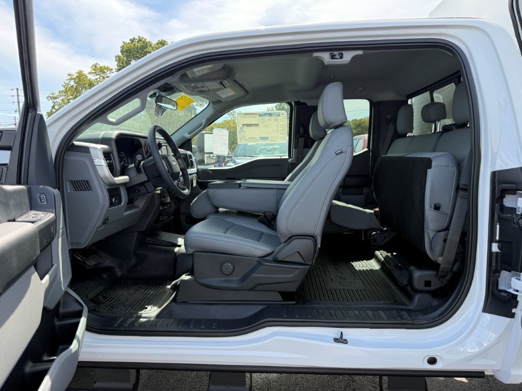 New 2027 Ford F350 XL w/ XL Chrome Package AWD/4WD image 20