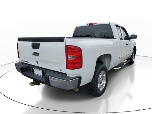 Used 2009 Chevrolet Silverado 1500 LT w/ Power Pack Plus RWD image 6