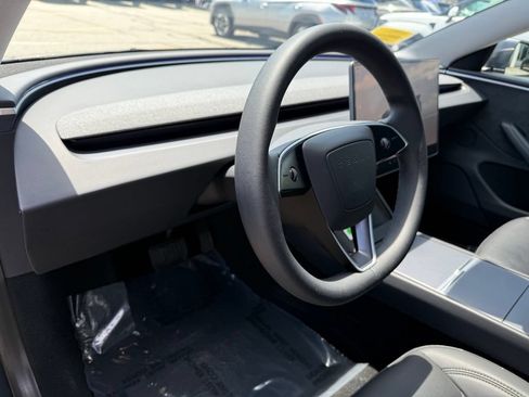 Used 2024 Tesla Model 3 Long Range AWD/4WD image 16