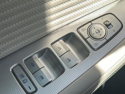 Used 2024 Hyundai Palisade Calligraphy FWD image 17