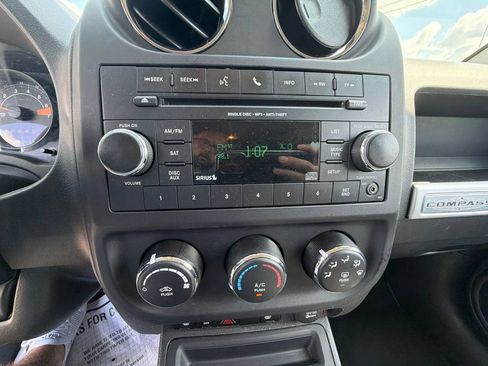 Used 2017 Jeep Compass Sport w/ Power Value Group FWD image 16