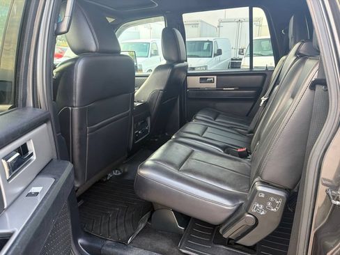 Used 2016 Ford Expedition EL XLT w/ Equipment Group 202A AWD/4WD image 26