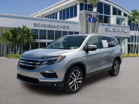 Used 2017 Honda Pilot Elite image 3