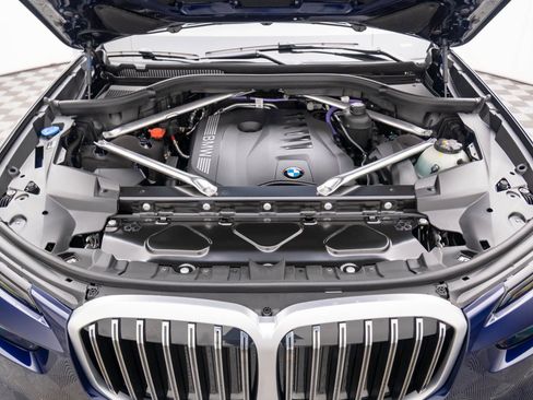 New 2026 BMW X7 xDrive40i w/ Premium Package AWD/4WD image 30