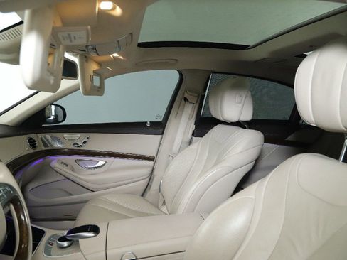 Used 2015 Mercedes-Benz S 550 4MATIC Sedan image 23