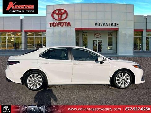 Certified 2023 Toyota Camry LE image 5
