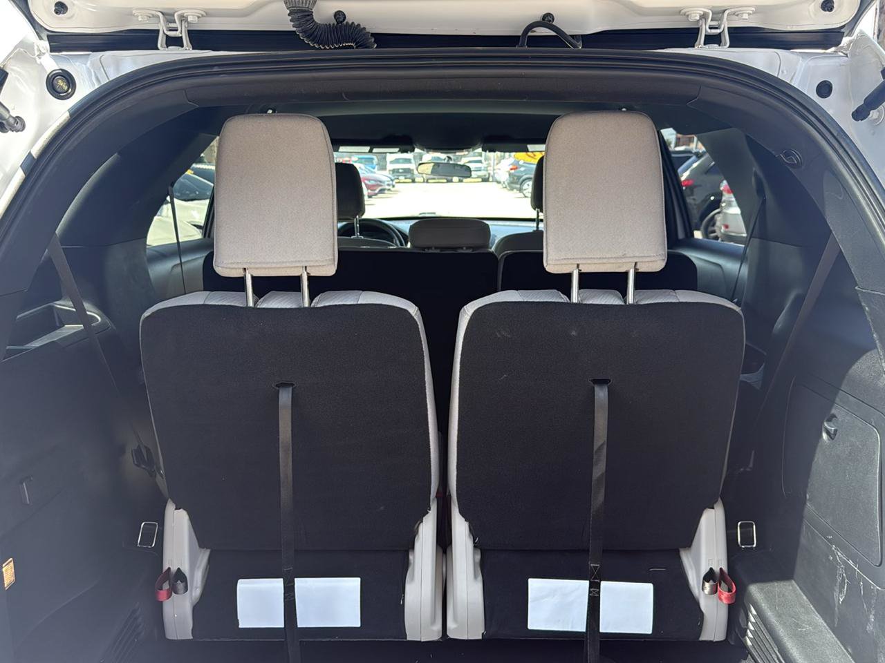 Used 2019 Ford Explorer FWD image 8