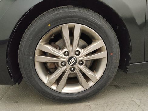 Used 2017 Hyundai Elantra SE w/ SE A/T Tech Package 03 FWD image 31