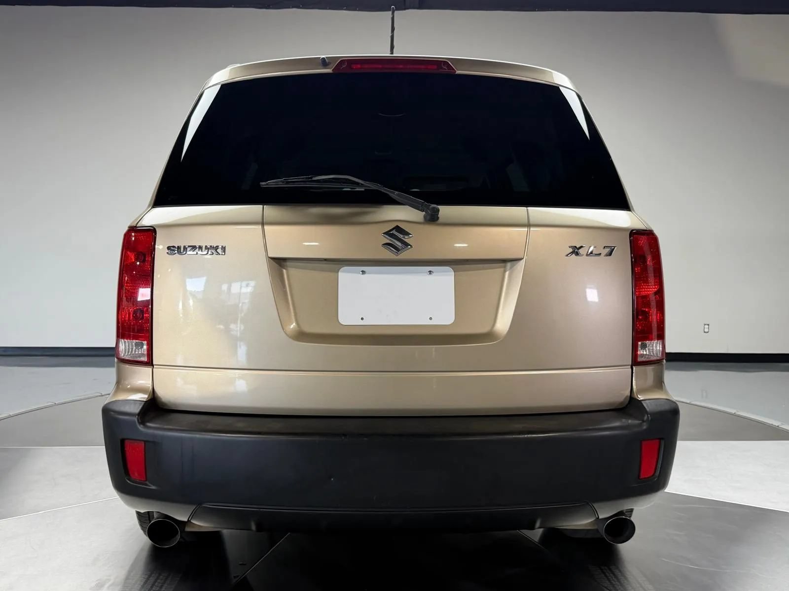 Used 2008 Suzuki XL7 2WD w/ 3rd Row image 5