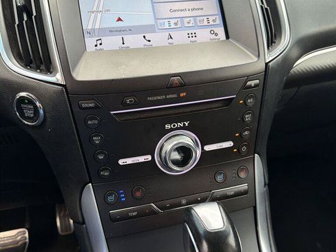 Used 2018 Ford Edge Sport w/ Equipment Group 401A AWD/4WD image 14