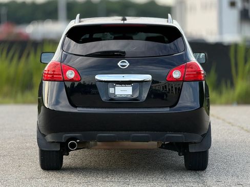 Used 2011 Nissan Rogue SV w/ SL Pkg FWD image 4