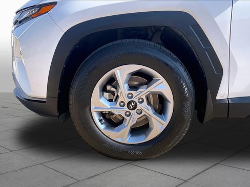 Used 2023 Hyundai Tucson SEL FWD image 11