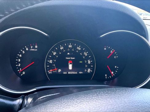 Used 2015 Kia Sorento EX image 2