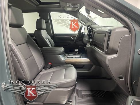 Used 2026 Chevrolet Silverado 1500 LT Trail Boss w/ LT Trail Boss Premium Package image 22