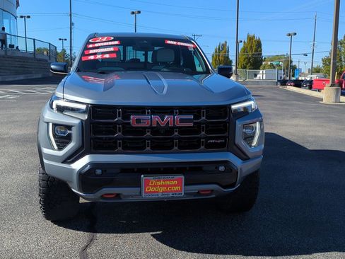 Used 2024 GMC Canyon AT4X image 2
