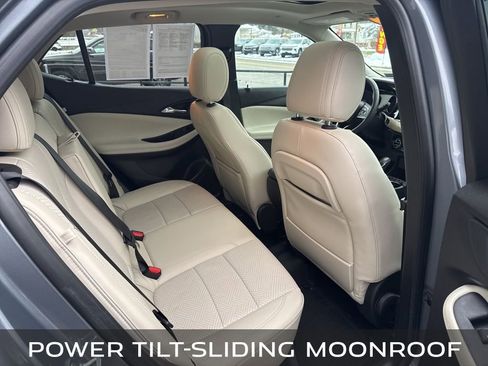 Used 2022 Buick Encore GX Essence w/ Advanced Technology Package image 27