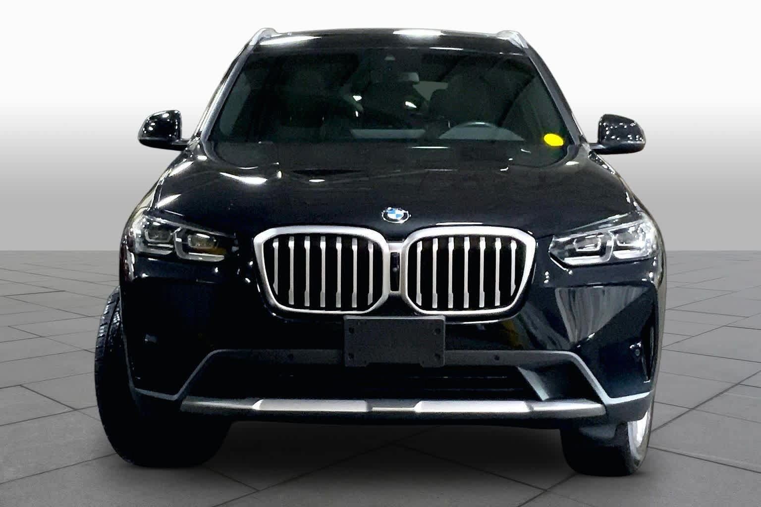 Used 2023 BMW X3 xDrive30i w/ Premium Package AWD/4WD image 4