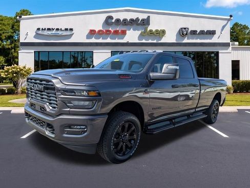 New 2026 RAM 3500 Big Horn AWD/4WD image 8