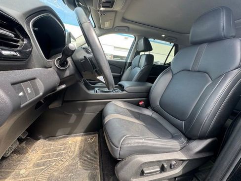 Used 2023 Honda Pilot Touring image 14