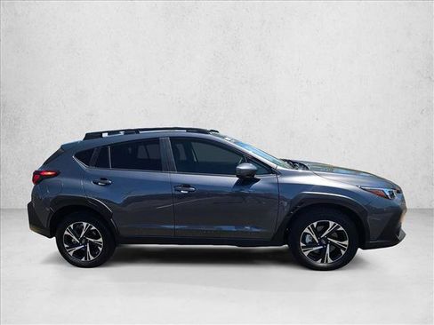 Used 2024 Subaru Crosstrek 2.0i Premium AWD/4WD image 4