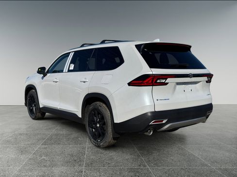 New 2026 Toyota Grand Highlander Hybrid MAX Limited image 3