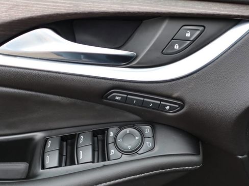 Used 2023 Buick Enclave Avenir w/ Trailering Package, 5000 lbs. image 16