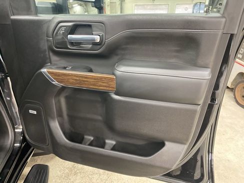 Used 2023 Chevrolet Silverado 3500 High Country w/ Z71 Off-Road Package image 20