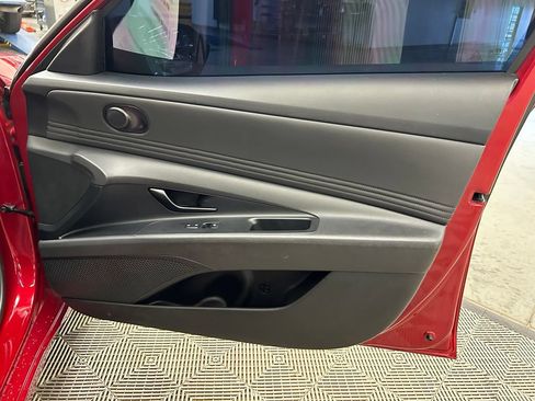 Used 2026 Hyundai Elantra Sport FWD image 14