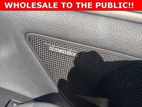 Used 2015 Hyundai Veloster RE:FLEX Edition image 12